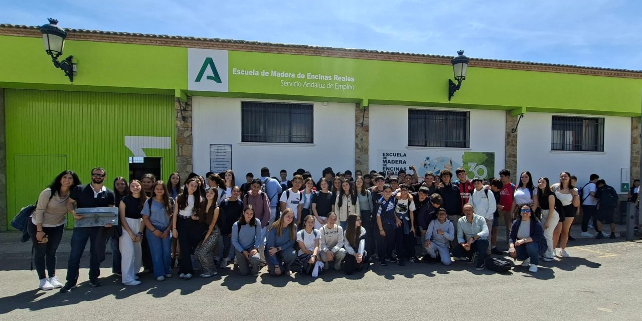 Visita a la Escuela de Madera de Encinas Reales