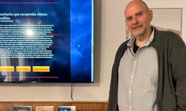 Visita del escritor malagueño Juan José Díaz Téllez