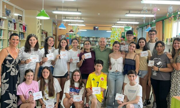 Entrega de galardones a los mejores lectores del curso 25/26